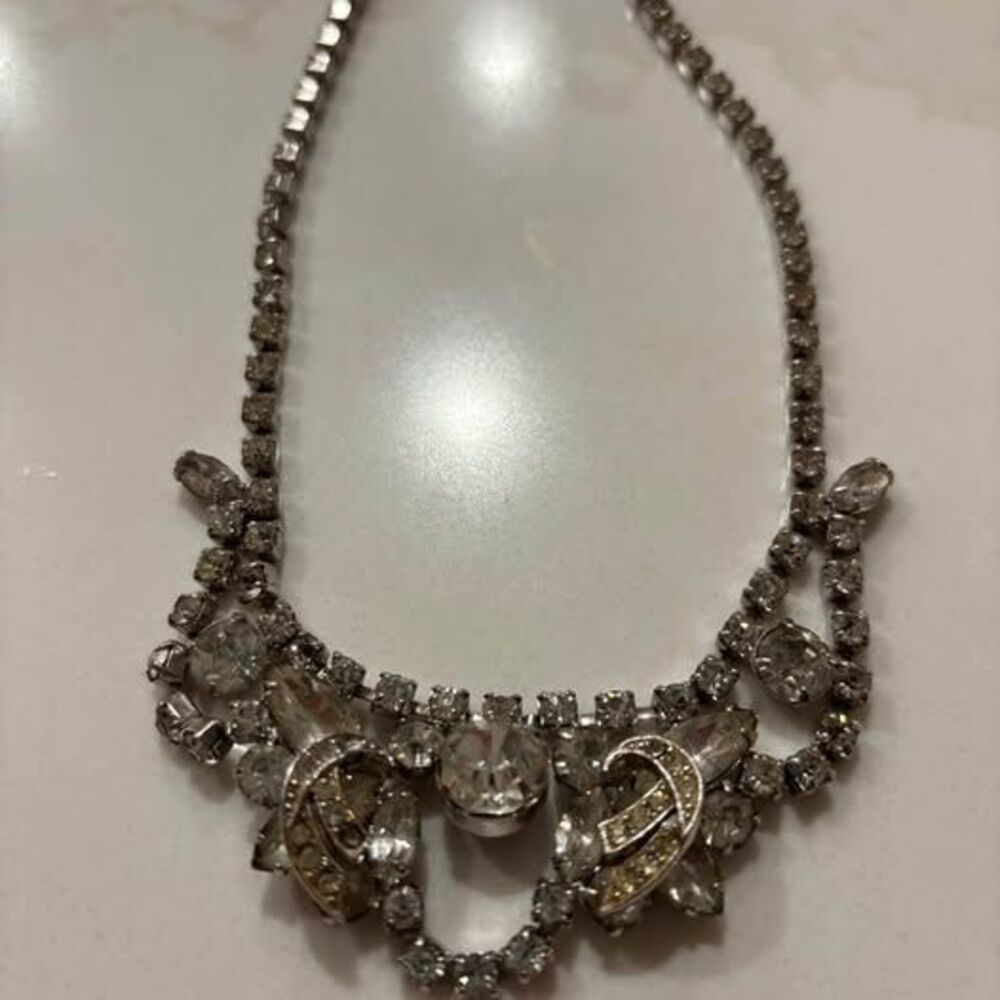 Weiss Vintage Rhinestone Necklace